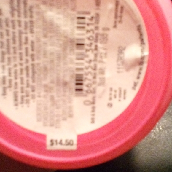 New! Bath and Body Works candle - Picture 5 of 5